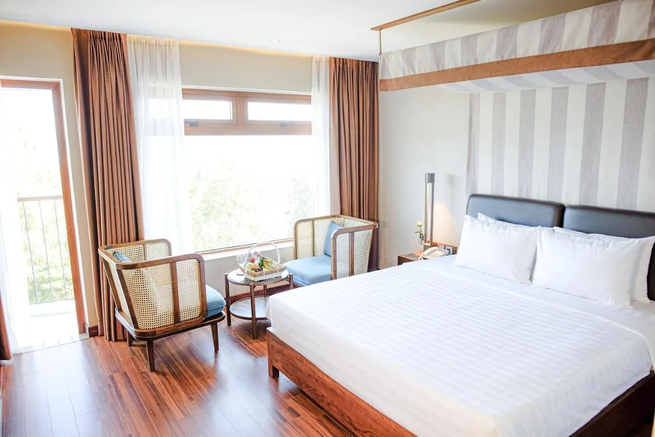 Ha Hotel Apartments Hoi An Ocean Front 3*,